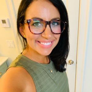 Meet your Posher, Vanessa